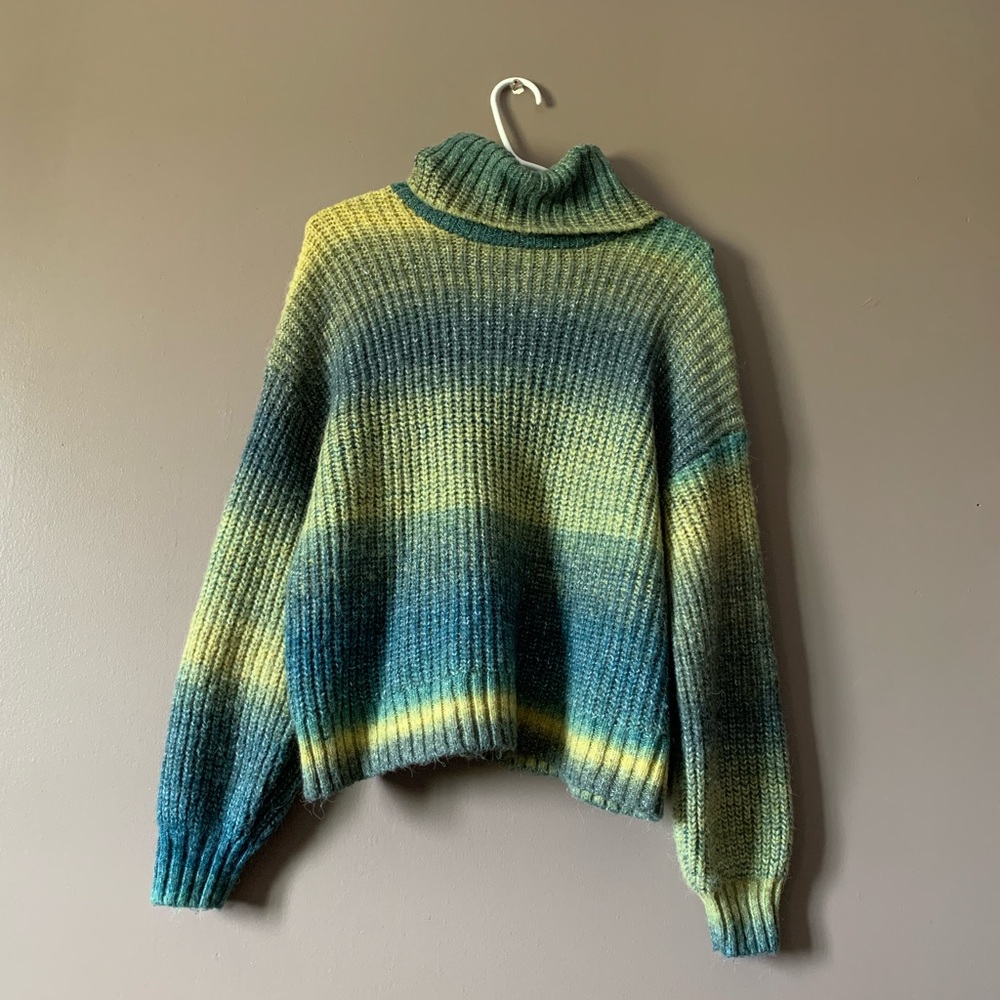 Blue-green Turtleneck